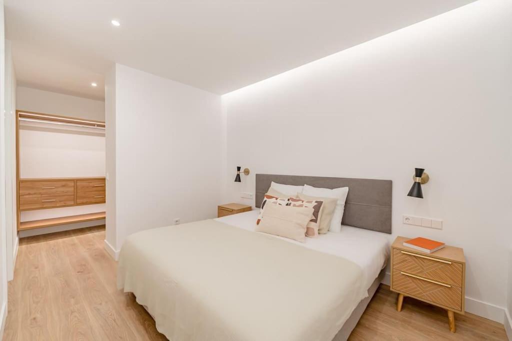 Centro XIV Calle Mayor 3Br 3Bh Apartment Мадрид Екстериор снимка