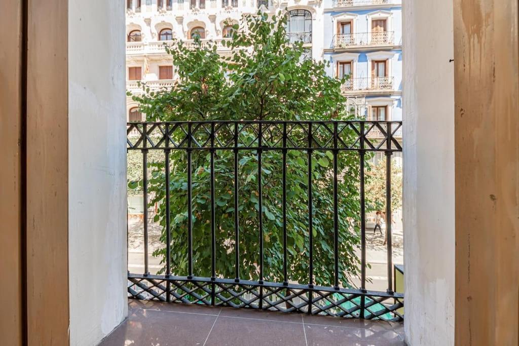 Centro XIV Calle Mayor 3Br 3Bh Apartment Мадрид Екстериор снимка