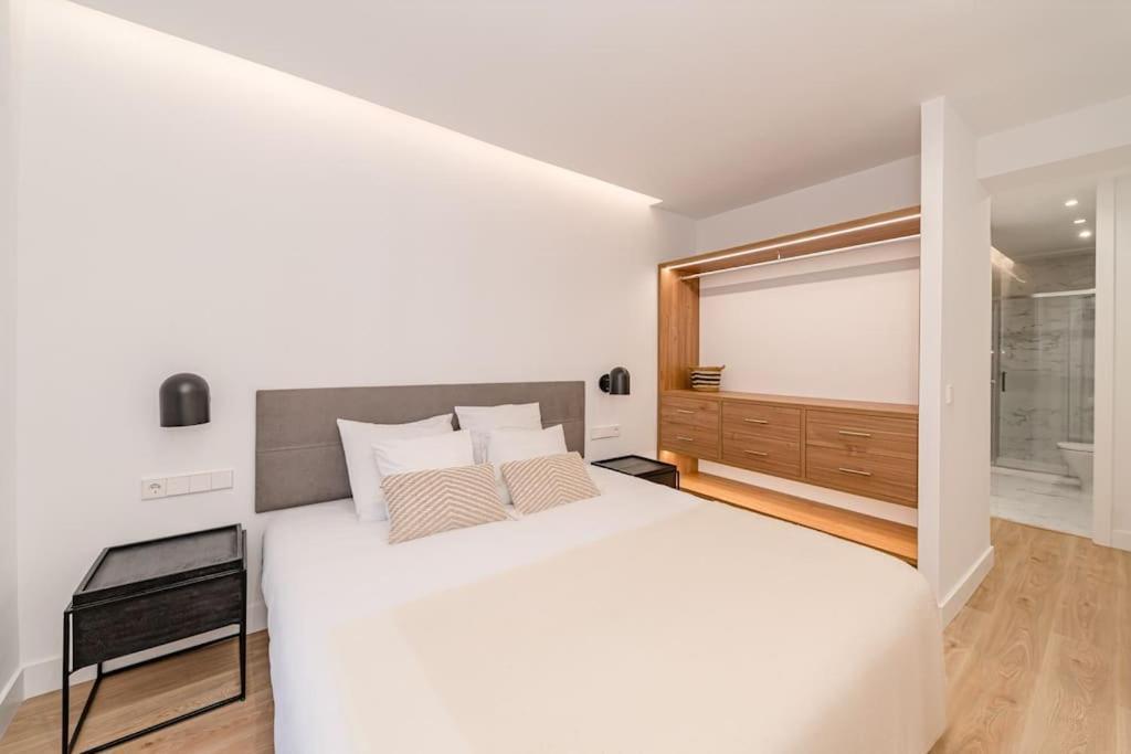 Centro XIV Calle Mayor 3Br 3Bh Apartment Мадрид Екстериор снимка